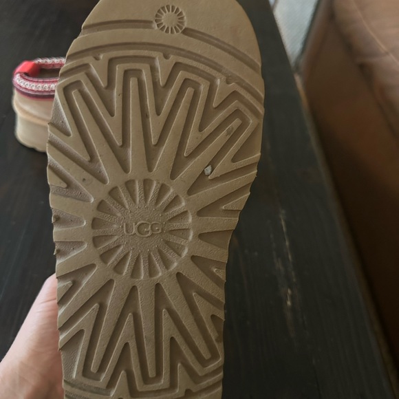 UGG Tazman - Picture 4 of 4